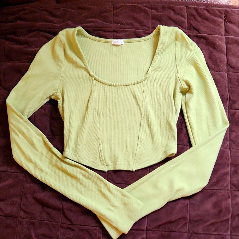 GARAGE Green Long Sleeve Crop Top
